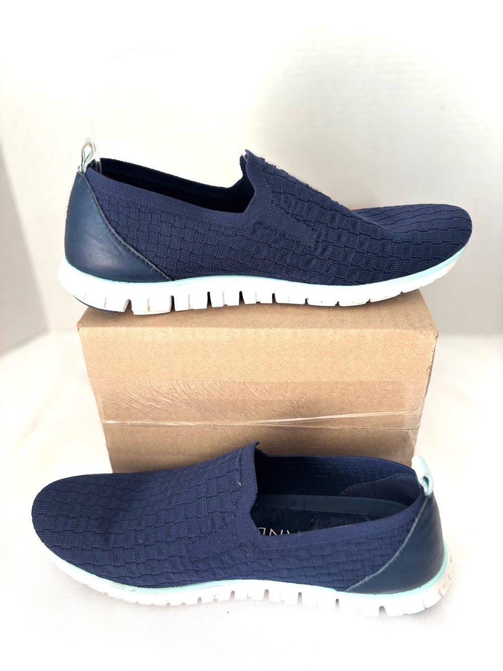 COLE HAAN ZERO GRAND NAVY DISTANCE STRETCH-LIGHT SLIPON SPORT SHOE SZ 10